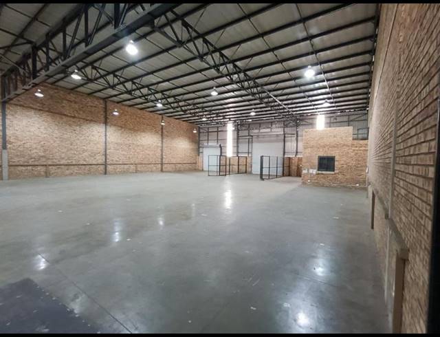INDUSTRIAL PROPERTY TO RENT IN LANSERIA